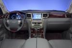 Lexus LX570 2008 года